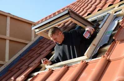 Pose de fenêtres de toit Velux à Seytroux